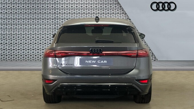 Audi A6 270kW Performance 100kWh Vorsprung  5dr Auto Electric Estate - Image 8